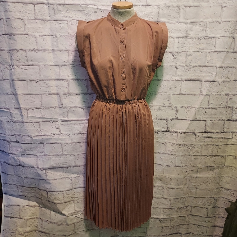 Women's dress